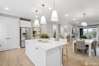 12237 137th Place NE Unit 2802, Kirkland, WA 98034