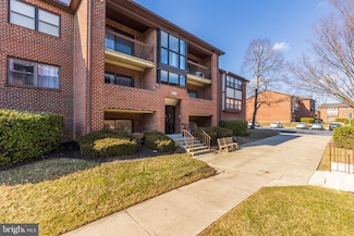 10 Juliet Ln Unit 203, Nottingham, MD 21236