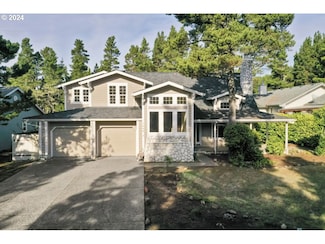 1009 Royal Saint Georges Dr, Florence, OR 97439