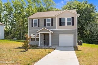 135 Chase Dr, Snow Hill, NC 28580
