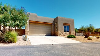 8935 Desert Fox Way NE, Albuquerque, NM 87122
