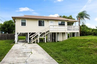 2904 18th St SW, Lehigh Acres, FL 33976