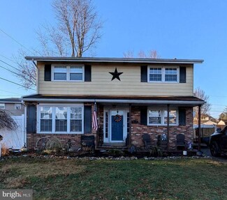 3 Azalea Rd, Newark, DE 19711
