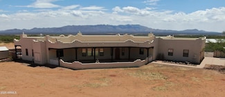 10159 E Rocking W Ranch Rd, Hereford, AZ 85615