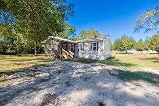 7851 111 St, Bronson, FL 32621