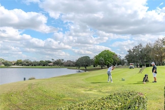 9376 French Quarters Cir, Weeki Wachee, FL 34613