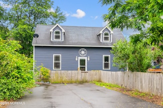 2 Sefel Ave, Cream Ridge, NJ 08514