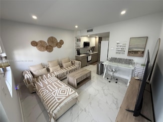 944 Jefferson Ave Unit 15, Miami Beach, FL 33139