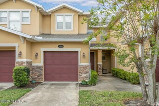 2338 Red Moon Dr, Jacksonville, FL 32216