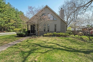 838 Cavanaugh Dr, South Bend, IN 46617