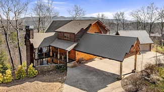 530 Century Ln, Blue Ridge, GA 30513