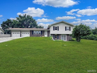 1909 Long Dr, Waynesville, MO 65583