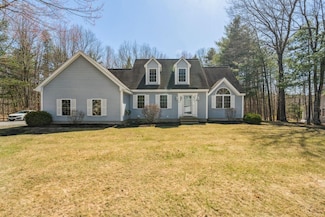 7 Patricia Ln, Amherst, NH 03031