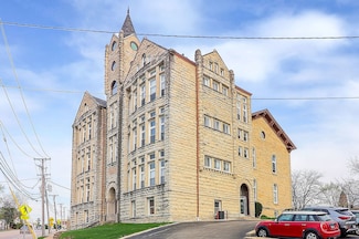 400 Mccarthy Rd Unit 312, Lemont, IL 60439