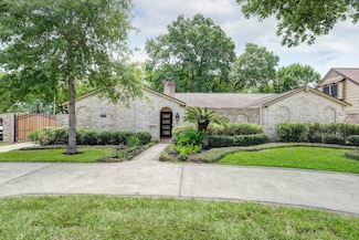 918 N Wilcrest Dr, Houston, TX 77079