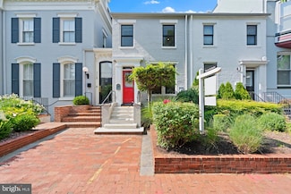320 A St NE, Washington, DC 20002