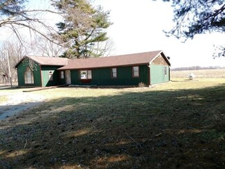 11251 W 325 S-57, Larwill, IN 46764