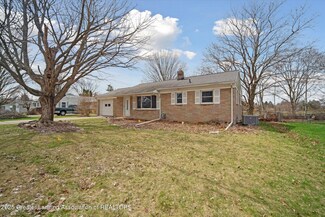 202 S Walnut Ct, Mason, MI 48854