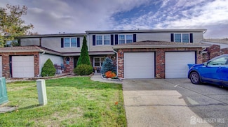 64 Jefferson Dr, Spotswood, NJ 08884