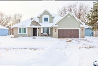 186 Levee Trail, Dakota Dunes, SD 57049