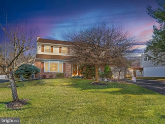 665 Pickering Rd, Southampton, PA 18966