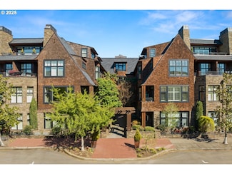 527 2nd St Unit 101, Lake Oswego, OR 97034