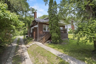 309 5th St, Ravenna, KY 40472