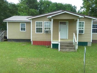 672 Macon Rd, Reynolds, GA 31076