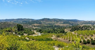 5 De Anza Rd, Temecula, CA 92590