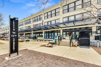1110 W 15th St Unit 218, Chicago, IL 60608