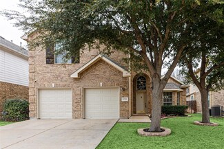 3721 Suzie Rich Dr, Fort Worth, TX 76244
