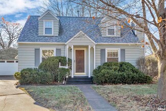48 Blackhawk Hills Ct, Rock Island, IL 61201