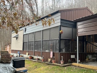 5255 Alton Rd, French Creek, WV 26218