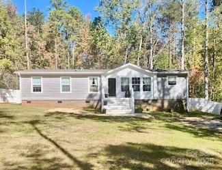 2025 Kisatchie Dr, Hickory Grove, SC 29717