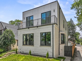5944 N Knox Ave, Chicago, IL 60646