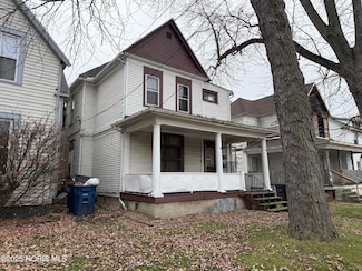 826 Greenwood Ave, Toledo, OH 43605