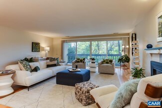 205 2nd St NW Unit A, Charlottesville, VA 22902