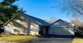 3900 S Laurel Ct, Bloomington, IN 47401