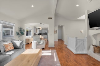 2213 Carnegie Ln Unit A, Redondo Beach, CA 90278