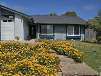 204 S Tulip St, Lompoc, CA 93436