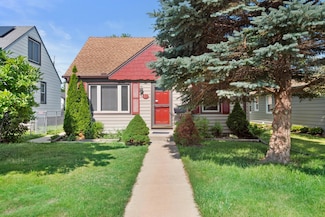 925 S 102nd St, Milwaukee, WI 53214