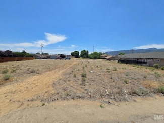 21617 Loop St, Tehachapi, CA 93561
