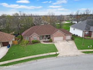 402 Redwing Dr, Ashland, MO 65010
