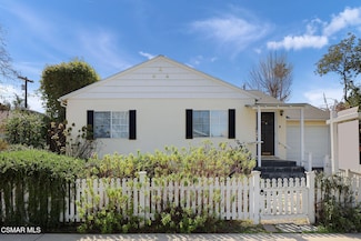 18020 Collins St, Encino, CA 91316