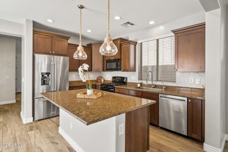 3330 E Carla Vista Dr, Gilbert, AZ 85295