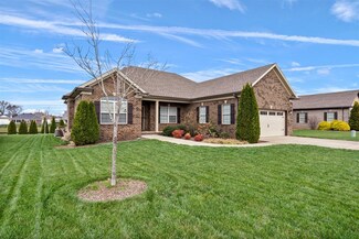 5447 Green Ash Dr, Bowling Green, KY 42101