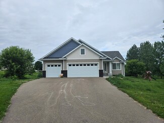 856 162nd St, Hammond, WI 54015