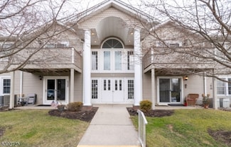 5111 Austin Ct Unit 11, Hackettstown, NJ 07840