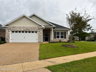 1208 Palatka Place SE, Bolivia, NC 28422