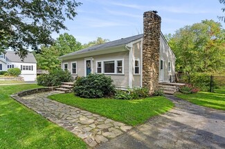 166 Middle Rd, Southborough, MA 01772